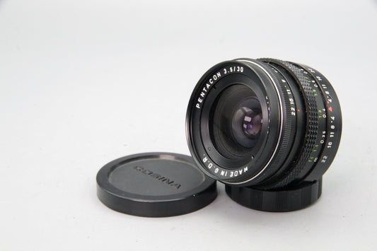 Pentacon 30mm f/3.5 Wide Angle Lens M42 Mount – Tested, Very Good