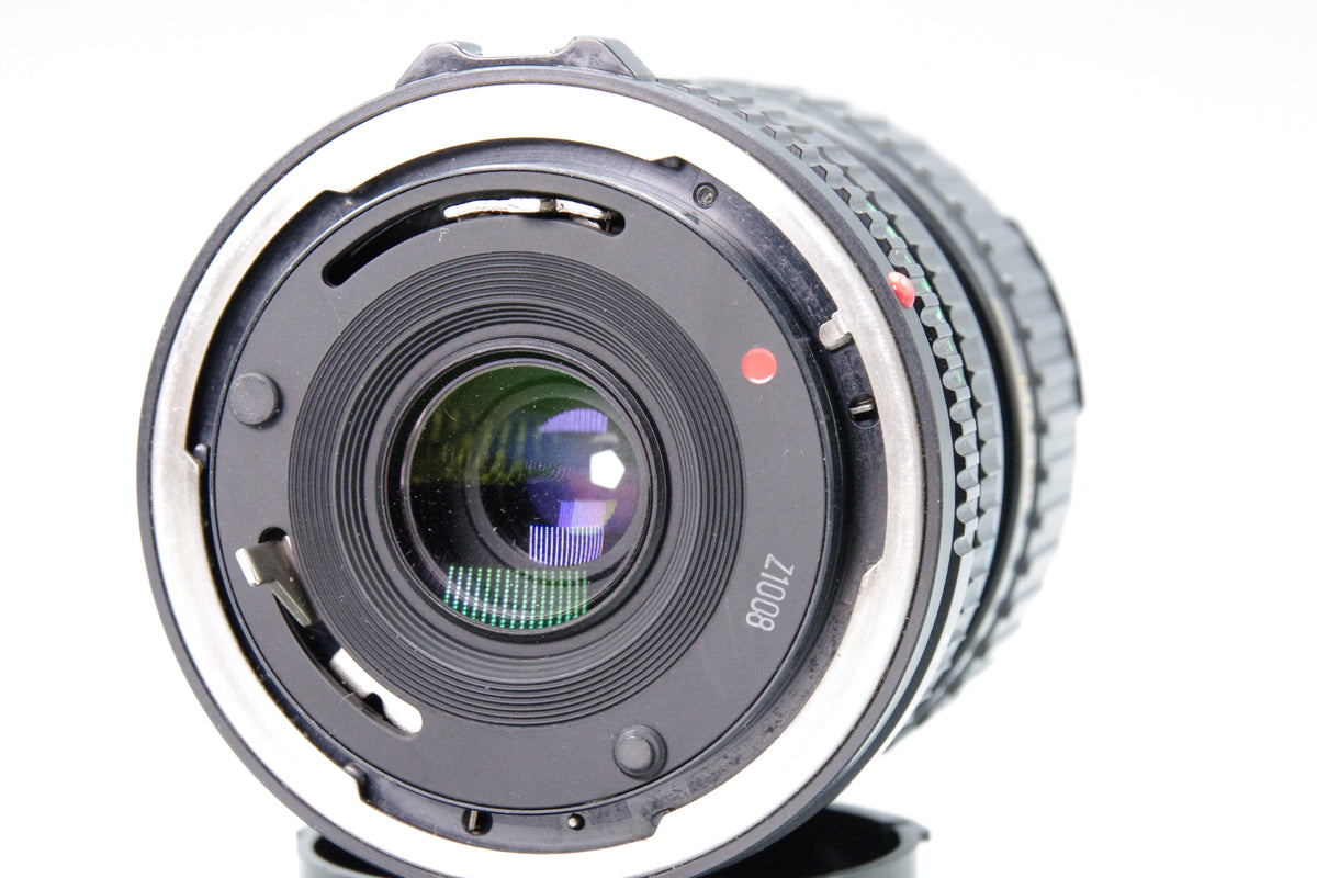 Canon FD 35–70mm f/3.5–4.5 Zoom Lens – Compact, Versatile & Sharp – Excellent Condition