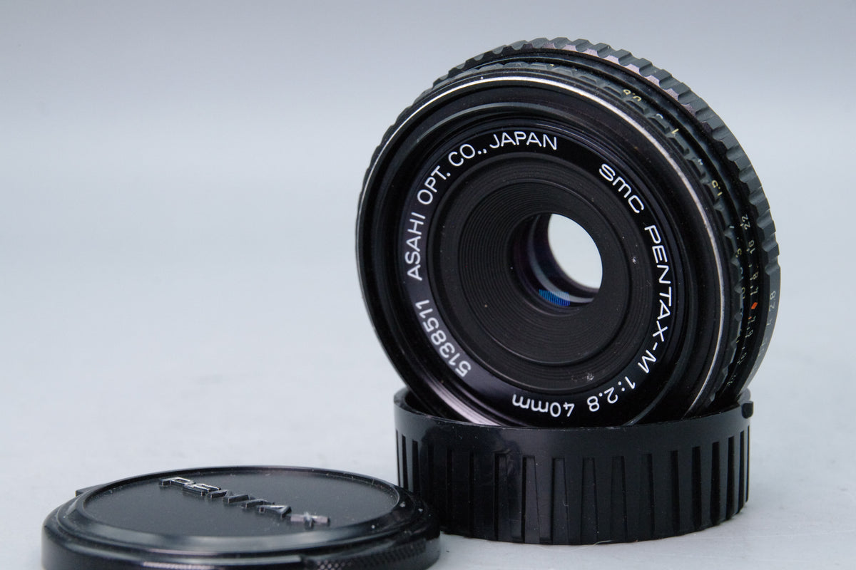 SMC Pentax-M 40mm f2.8 Pancake Lens Pentax K Mount Cap Excellent