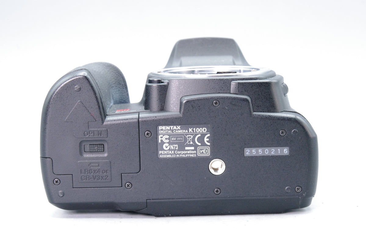 Pentax K100D 6.1MP Digital SLR Camera Body Black AF Faulty