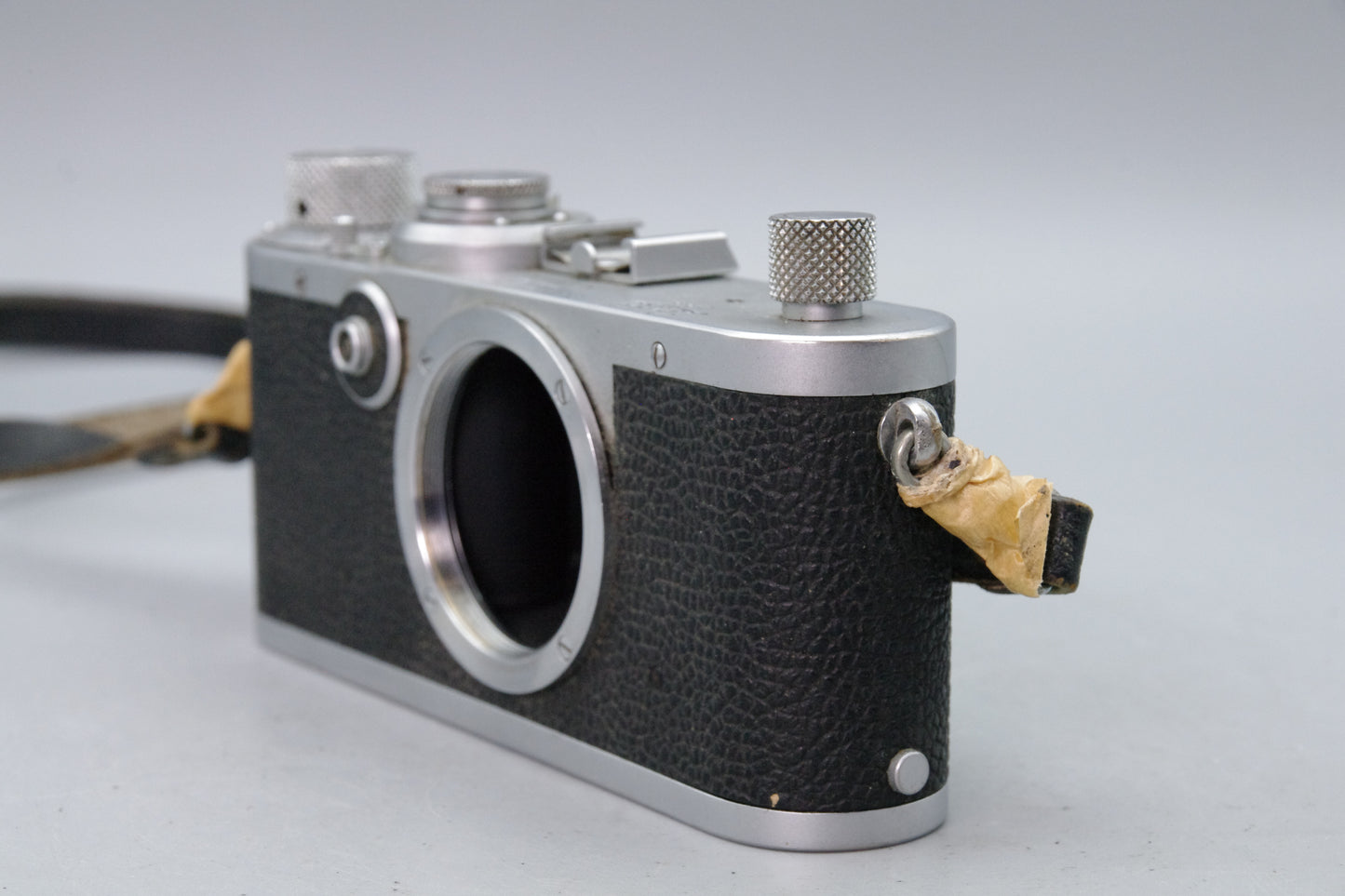 Leica If 35mm Rangefinder Body 1953/4 – Serial 673529 – Shutter Sticking 1/25