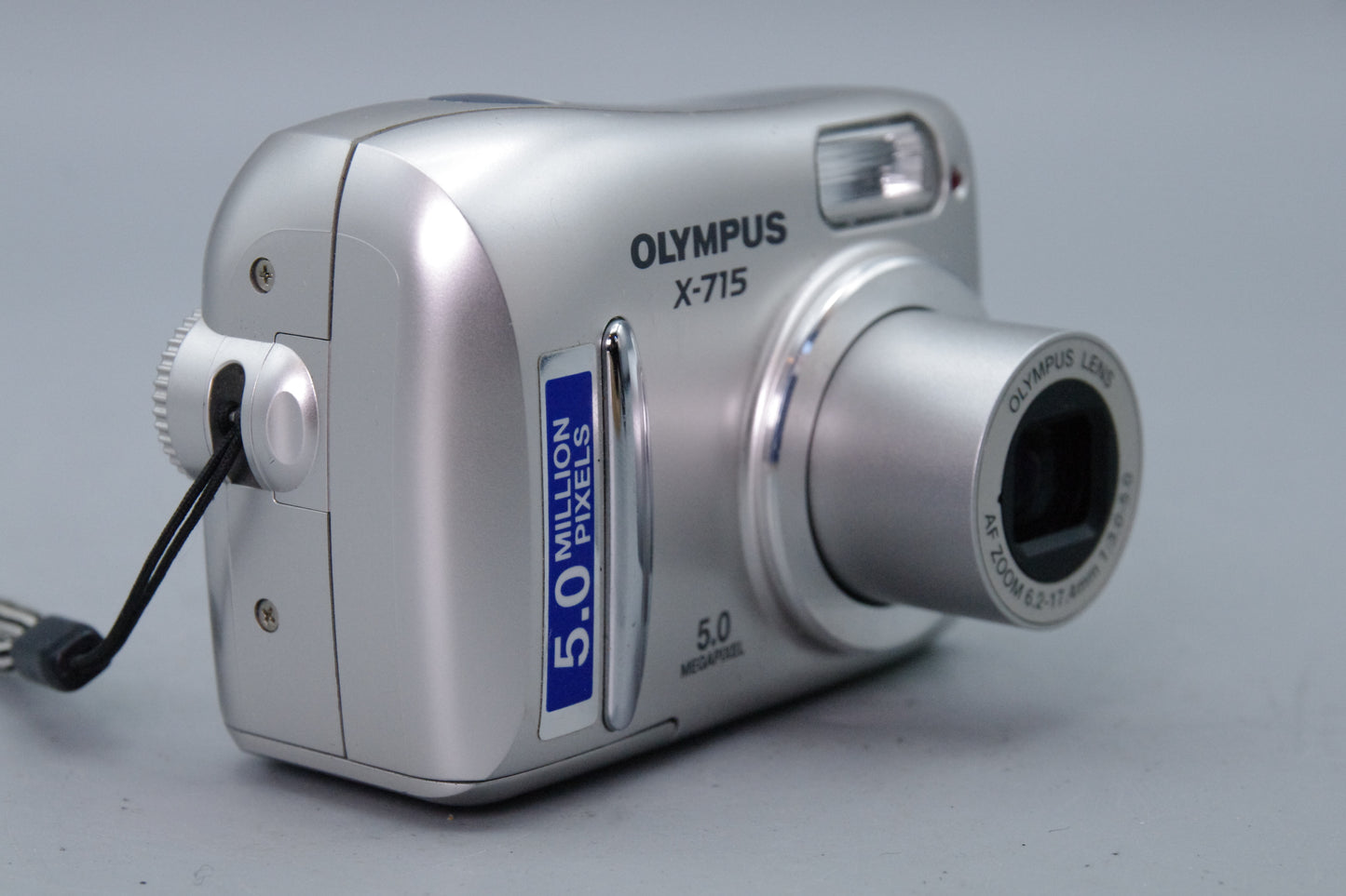 Olympus X‑715 Digital Camera – 5MP – AA Powered – Tested – Very Good Condition