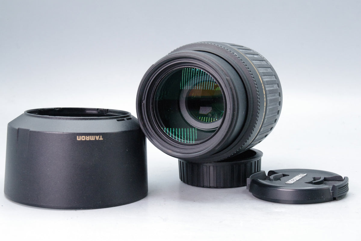 Tamron AF 55-200mm f4-5.6 Di II LD Macro Lens Nikon F Mount Cap Excellent