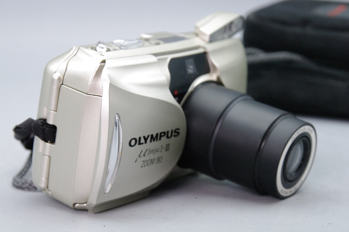 Olympus MJU Zoom II 80 Champagne Camera – 38–80mm Lens – VGC Tested + Case
