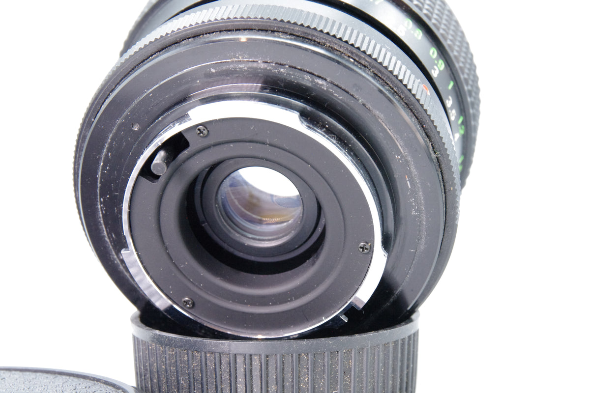 Vivitar 28-50mm f3.5-4.5 MC Zoom Lens Minolta MD Mount Caps Very Good