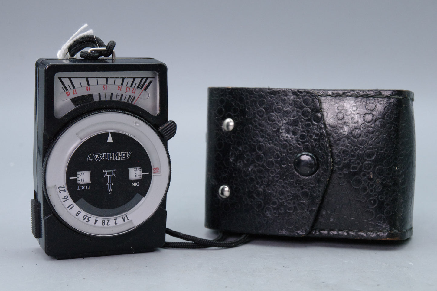 Leningrad 7 Lightmeter – Vintage Exposure Meter – Tested – VGC – With Case