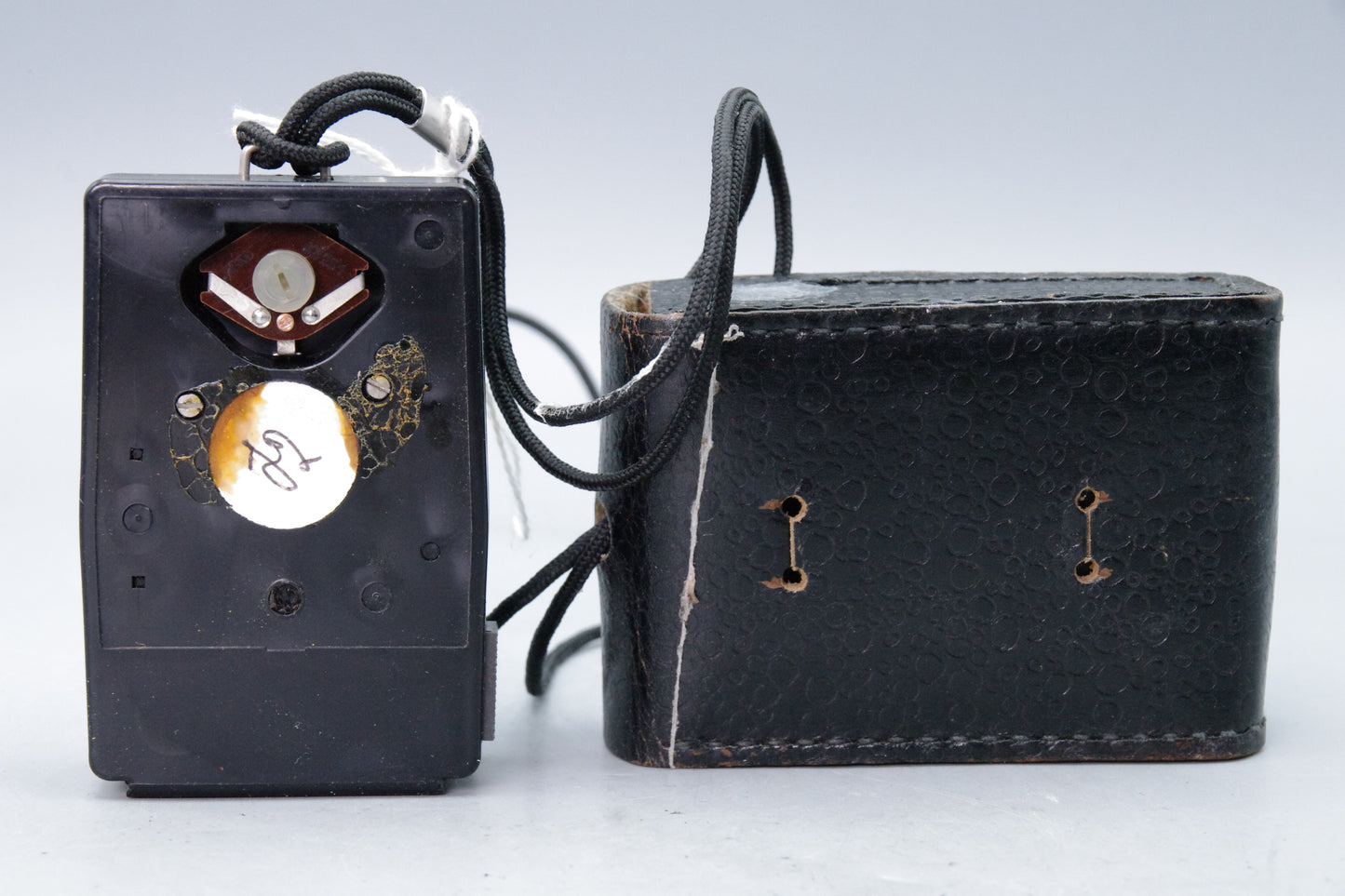 Leningrad 7 Lightmeter – Vintage Exposure Meter – Tested – VGC – With Case
