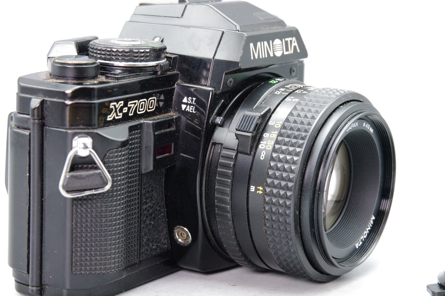 Minolta X‑700 35mm SLR + 50mm f/1.7 Lens – Black -  Batteries – Excellent