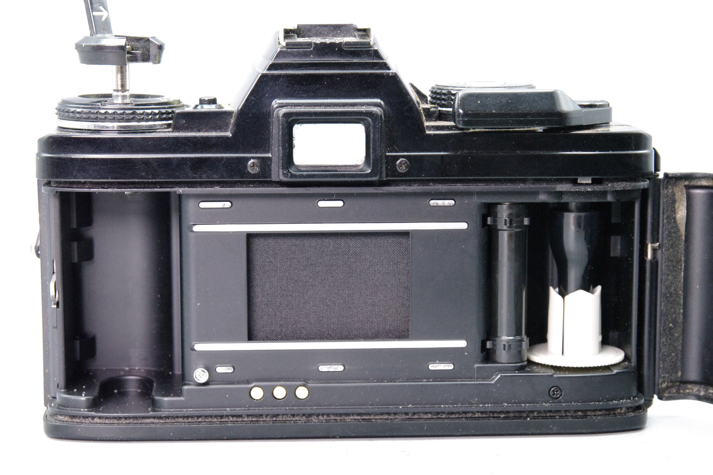Minolta X‑700 35mm SLR + 50mm f/1.7 Lens – Black -  Batteries – Excellent