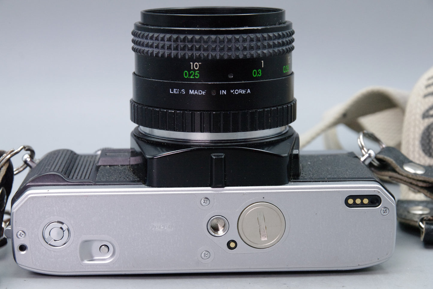 Minolta X‑300 35mm SLR with Sirius 28mm f/2.8 Lens – Tested & Working – Excellent