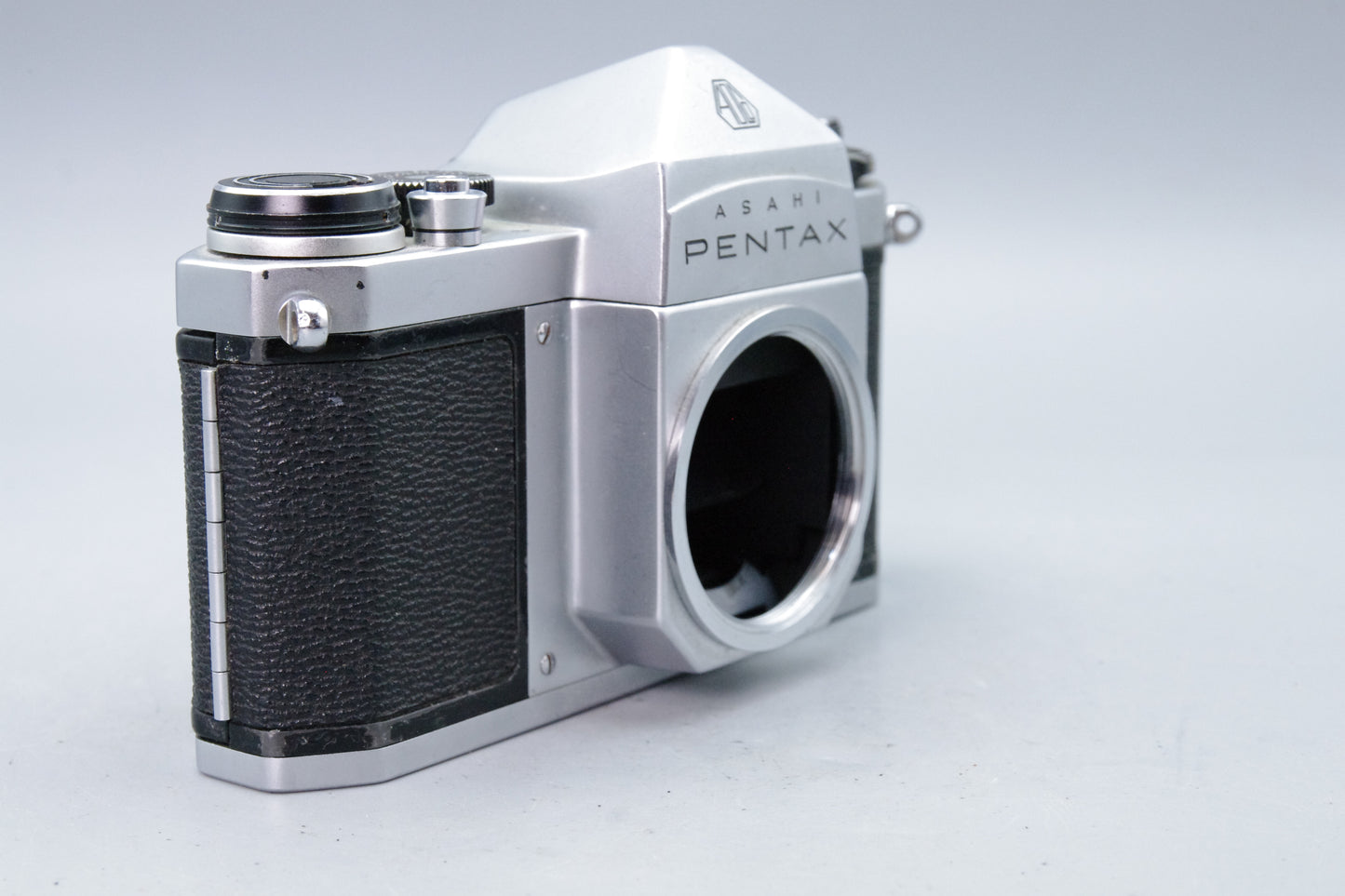 Pentax SV 35mm SLR Camera Body – Tested – Very Good Condition