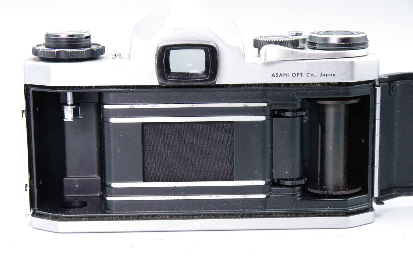 Pentax SV 35mm SLR Camera Body – Tested – Very Good Condition
