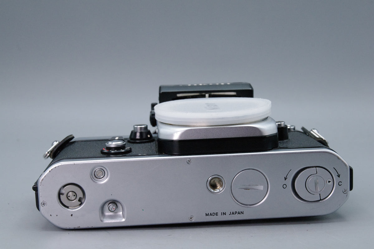Nikon F2 Photomic Silver 35mm SLR + DP‑1 Finder – Classic Pro Body – Exc