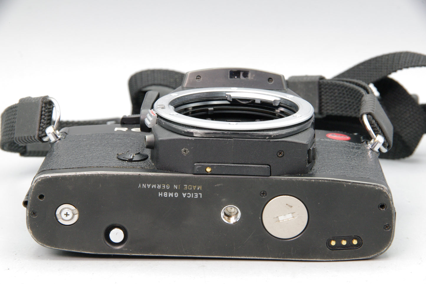 Leica R6 35mm SLR Film Camera Body – Manual Focus – Leica R Mount
