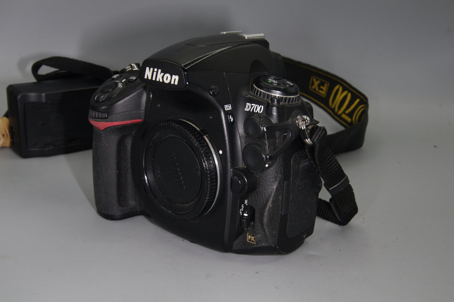 Nikon D700 Full Frame DSLR Camera Body - 12.1MP FX Sensor - VGC