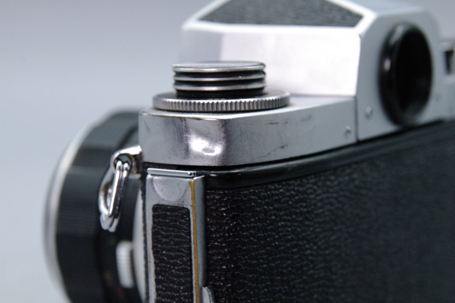 Miranda D 35mm SLR Camera with 50mm f/1.9 Lens – Tested – VGC –