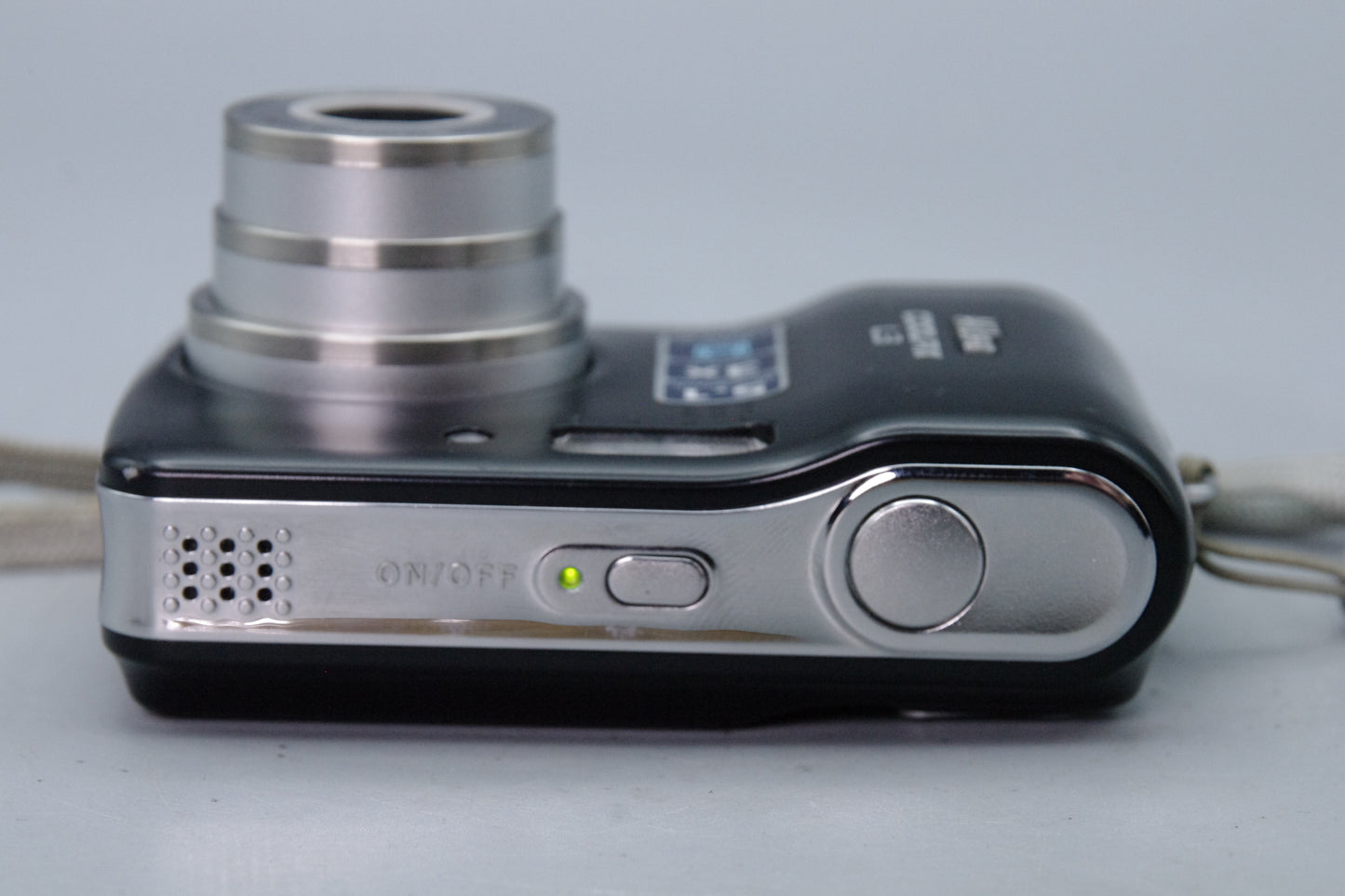 Nikon L3 5.1MP Digital Camera – AA Powered – Tested – Excellent Condition
