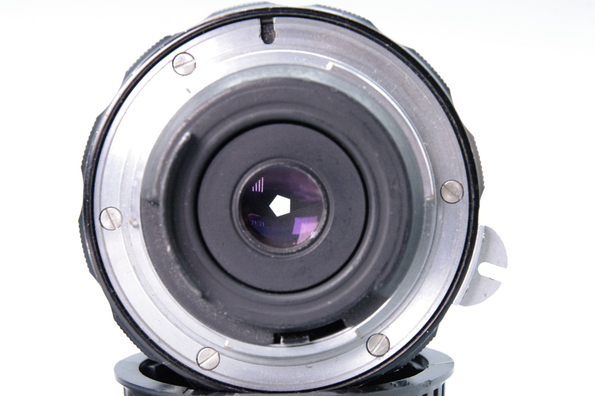 Nikkor-H Auto 28mm f3.5 Non-AI Wide Angle Prime Lens F Mount Caps Excellent
