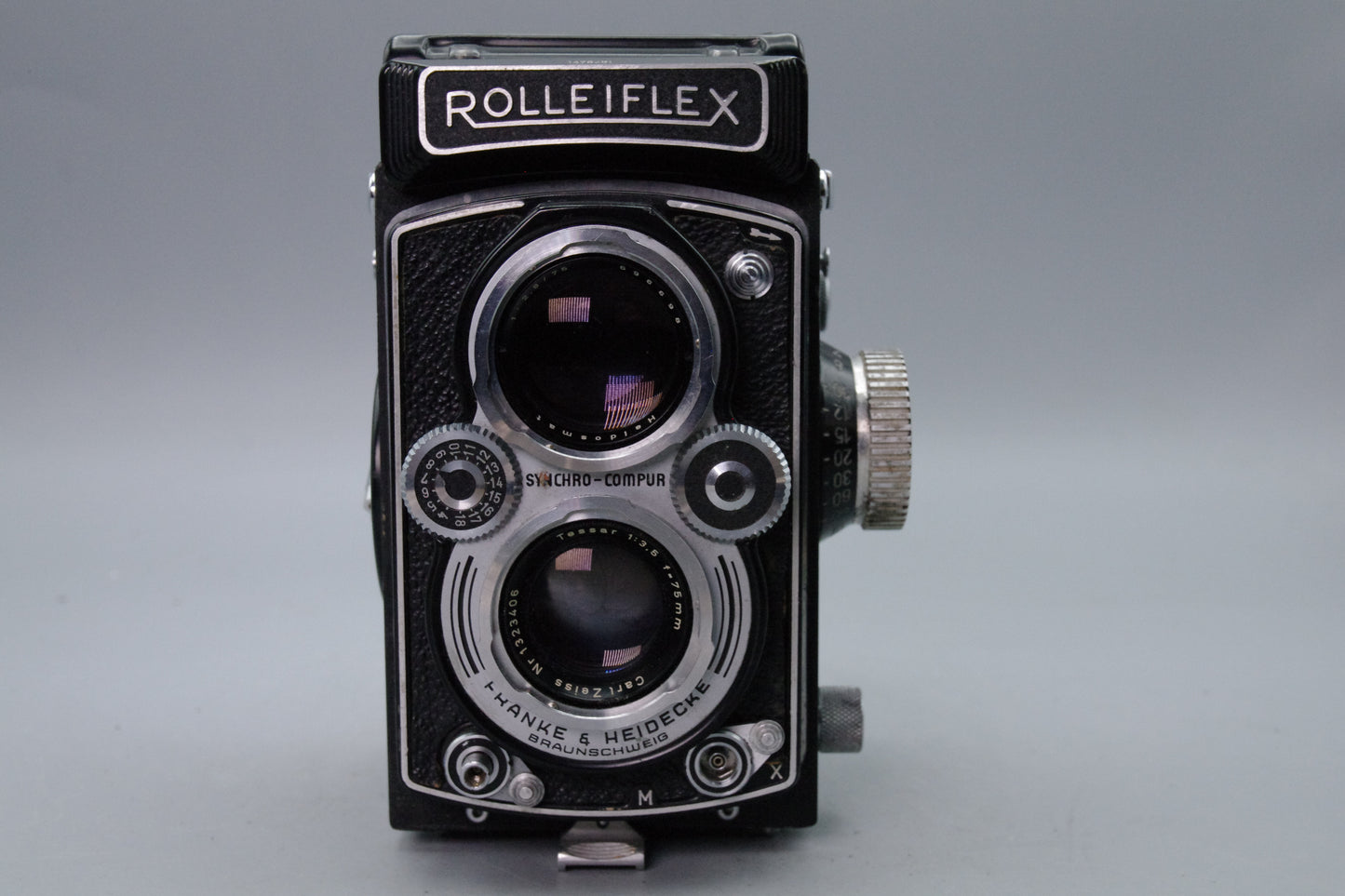 Rolleiflex 3.5B TLR Camera – Tessar 75mm F/3.5 Lens – Tested – Very Good Condition