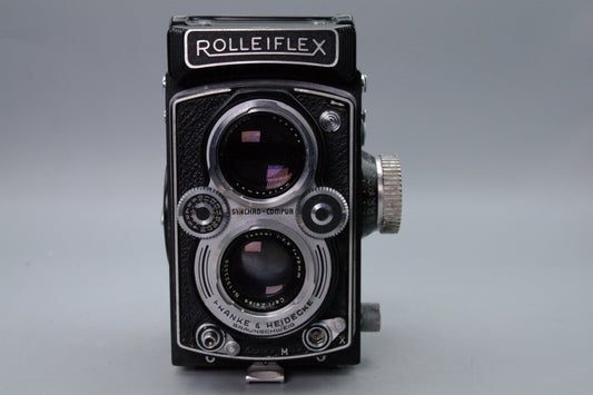 Rolleiflex 3.5B TLR Camera – Tessar 75mm F/3.5 Lens – Tested – Very Good Condition
