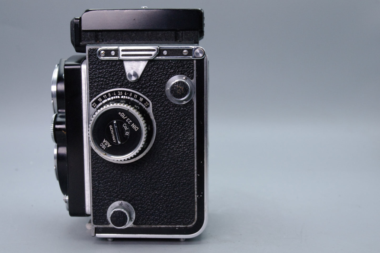Rolleiflex 3.5B TLR Camera – Tessar 75mm F/3.5 Lens – Tested – Very Good Condition