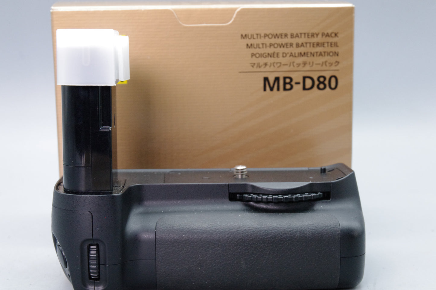 Nikon MB‑D80 Battery Grip – AA Tray Included – Boxed – Excellent Condition