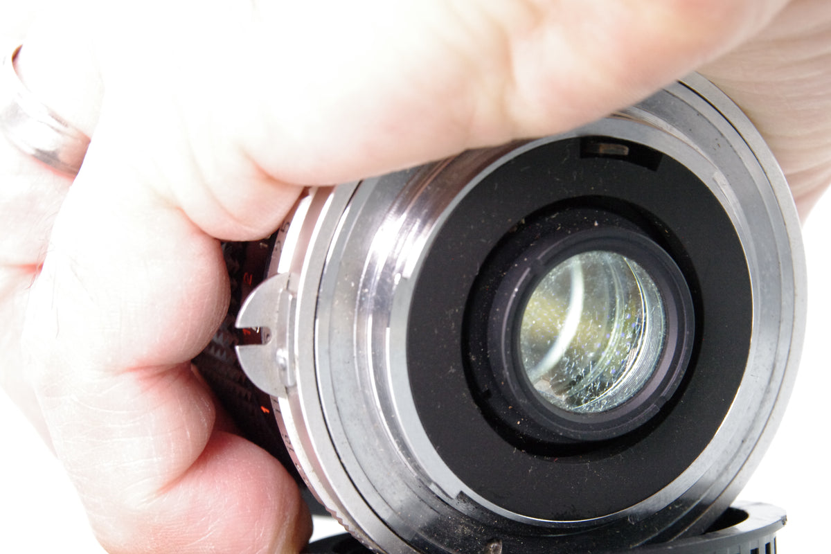 Panagor Auto Wide Angle 28mm f2.5 Lens Nikon F Mount Non-AI Caps Internal Fungus