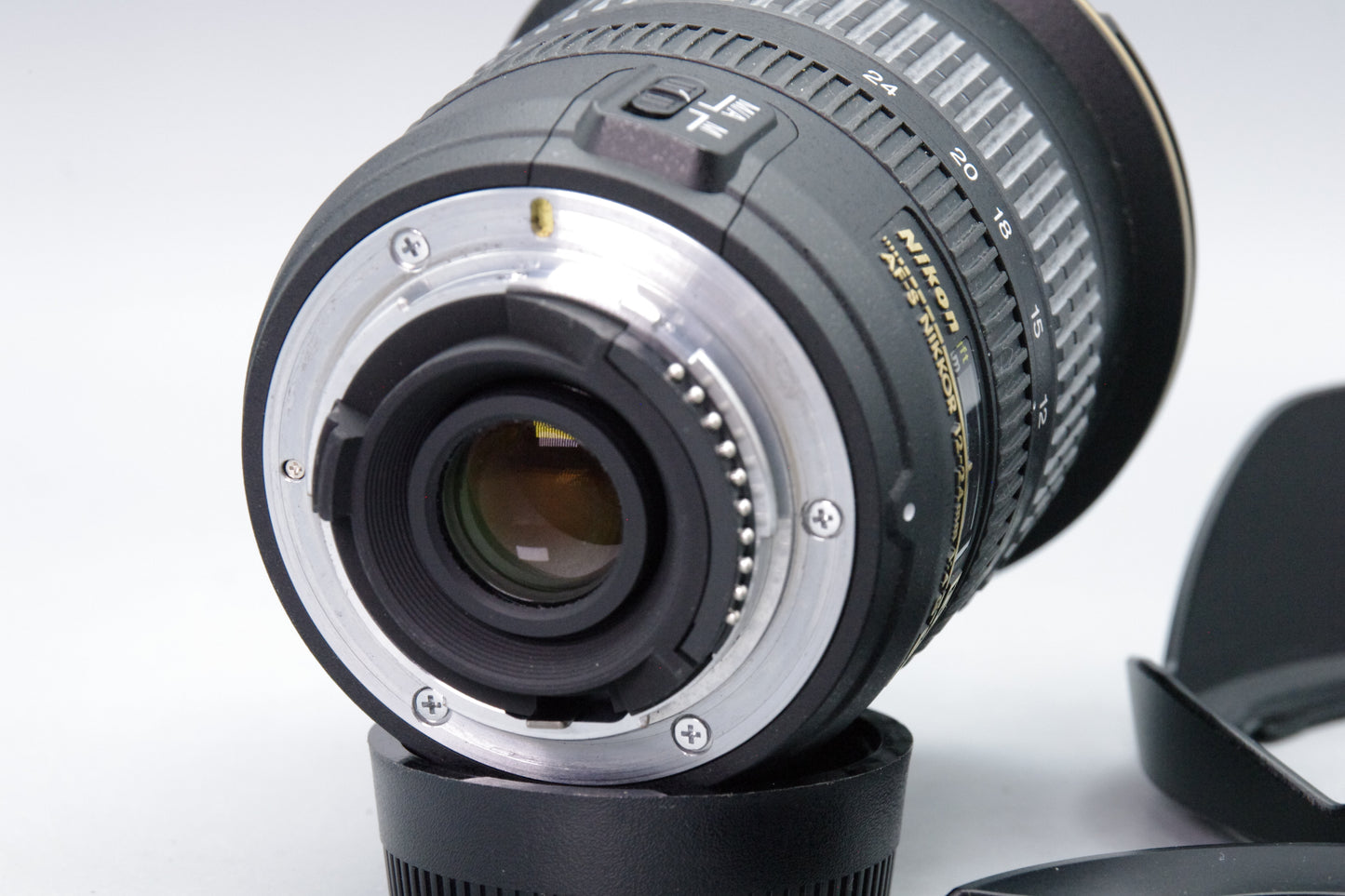 Nikon AF‑S 12–24mm f/4G ED DX Lens – Tested & Working – Excellent Condition
