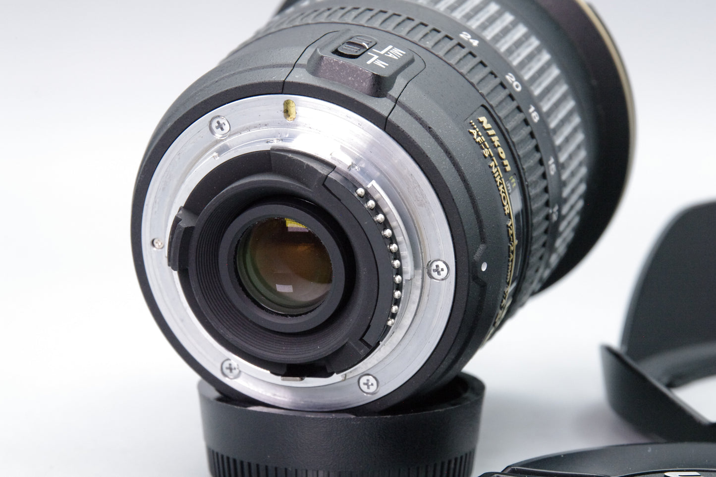 Nikon AF‑S 12–24mm f/4G ED DX Lens – Tested & Working – Excellent Condition