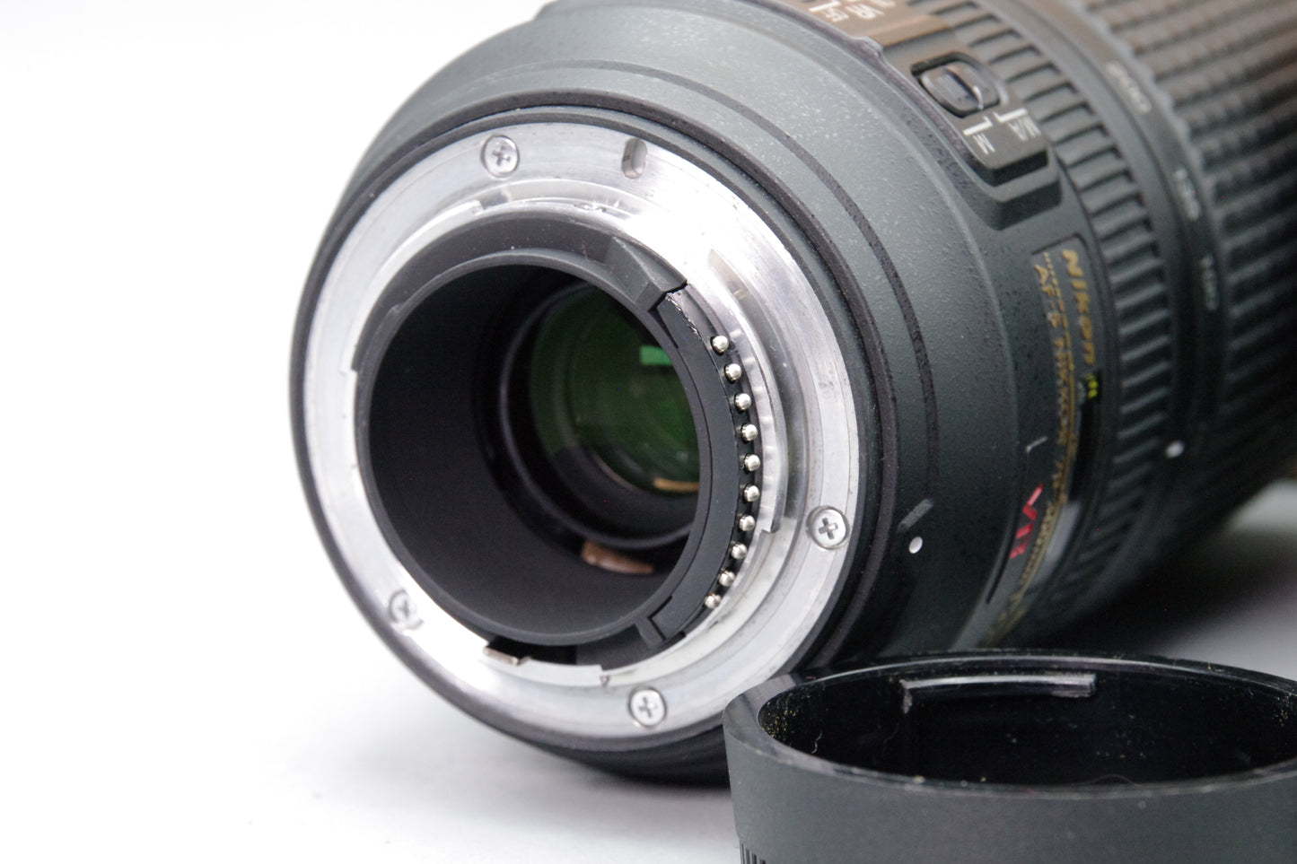Nikon AF-S Nikkor 70-300mm F/4.5-5.6G VR FX DX Lens Excellent Boxed