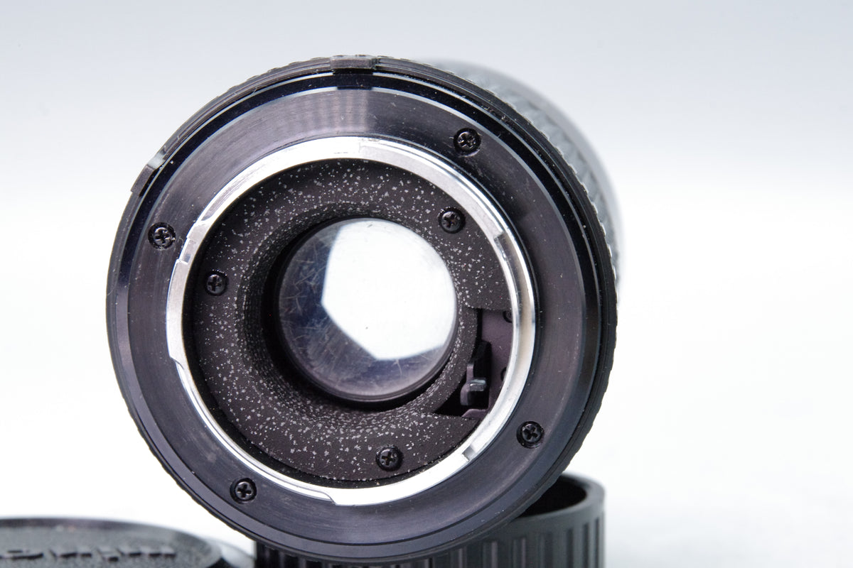 Minolta MD Tele Rokkor 135mm f2.8 Les SR Mount Hood Caps Rear Element Fungus Repair