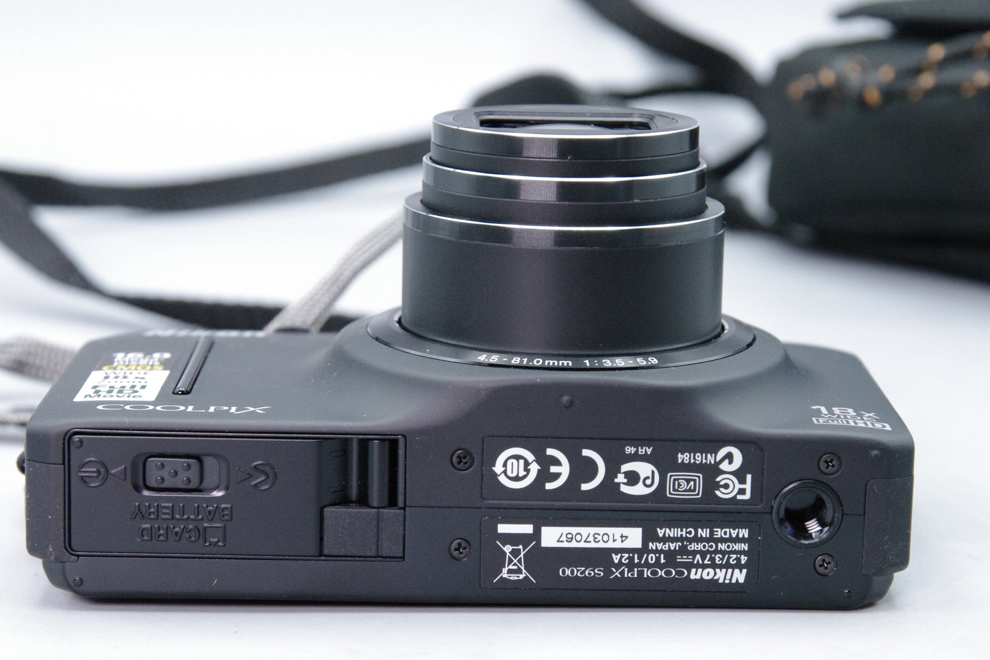Nikon S9200 16MP Digital Camera – Tested – Excellent Condition – With Case