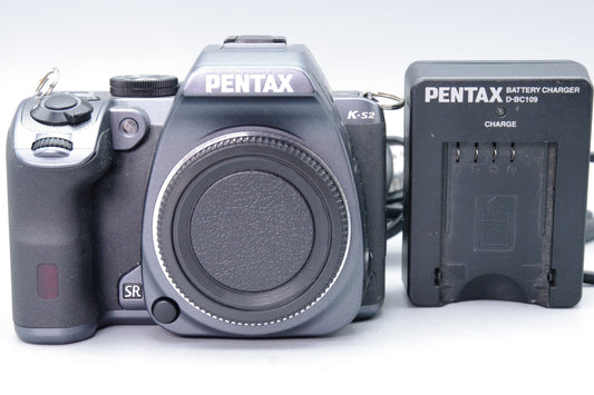 Pentax K‑S2 20.1MP DSLR – Excellent Condition – Low Shutter Count 659