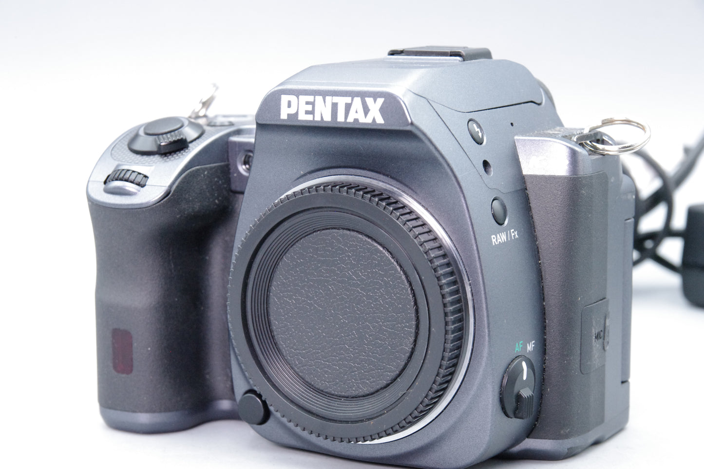 Pentax K‑S2 20.1MP DSLR – Excellent Condition – Low Shutter Count 659