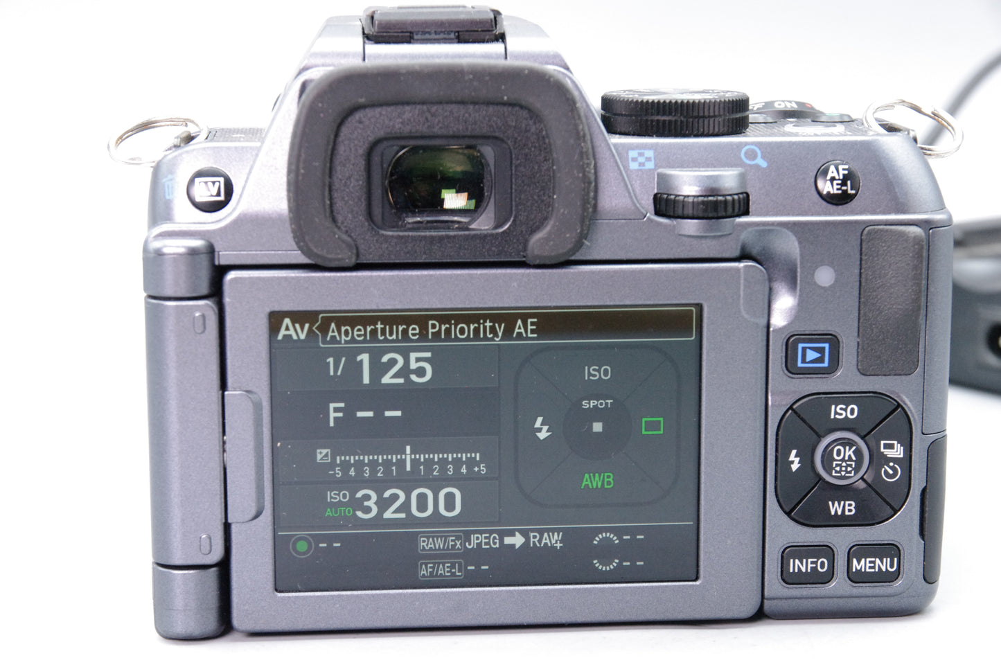 Pentax K‑S2 20.1MP DSLR – Excellent Condition – Low Shutter Count 659