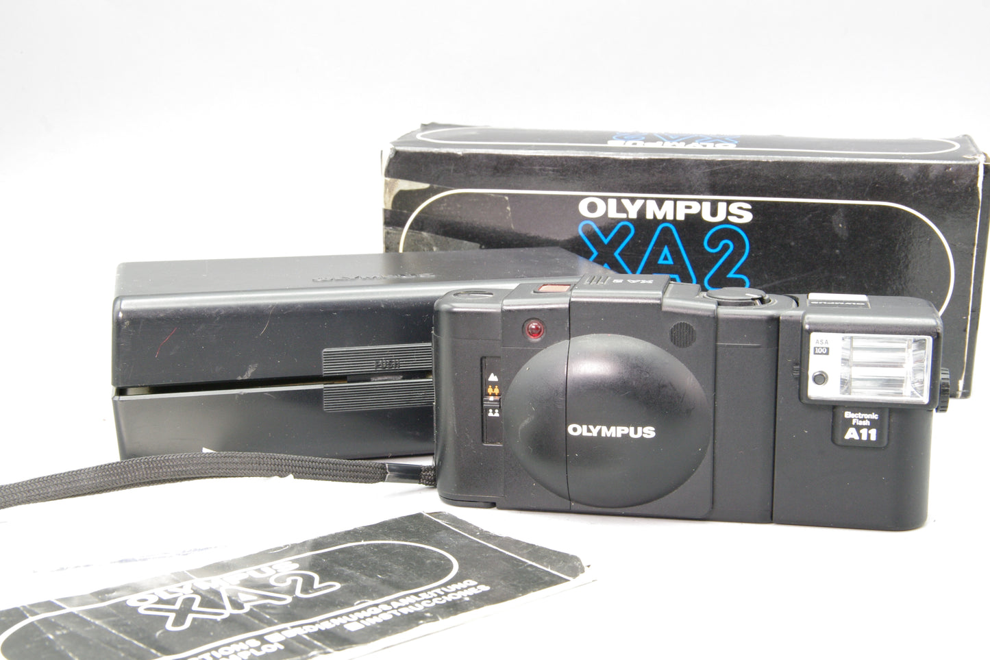 Olympus XA2 35mm Compact Film Camera with A11 Flash – Boxed & Tested