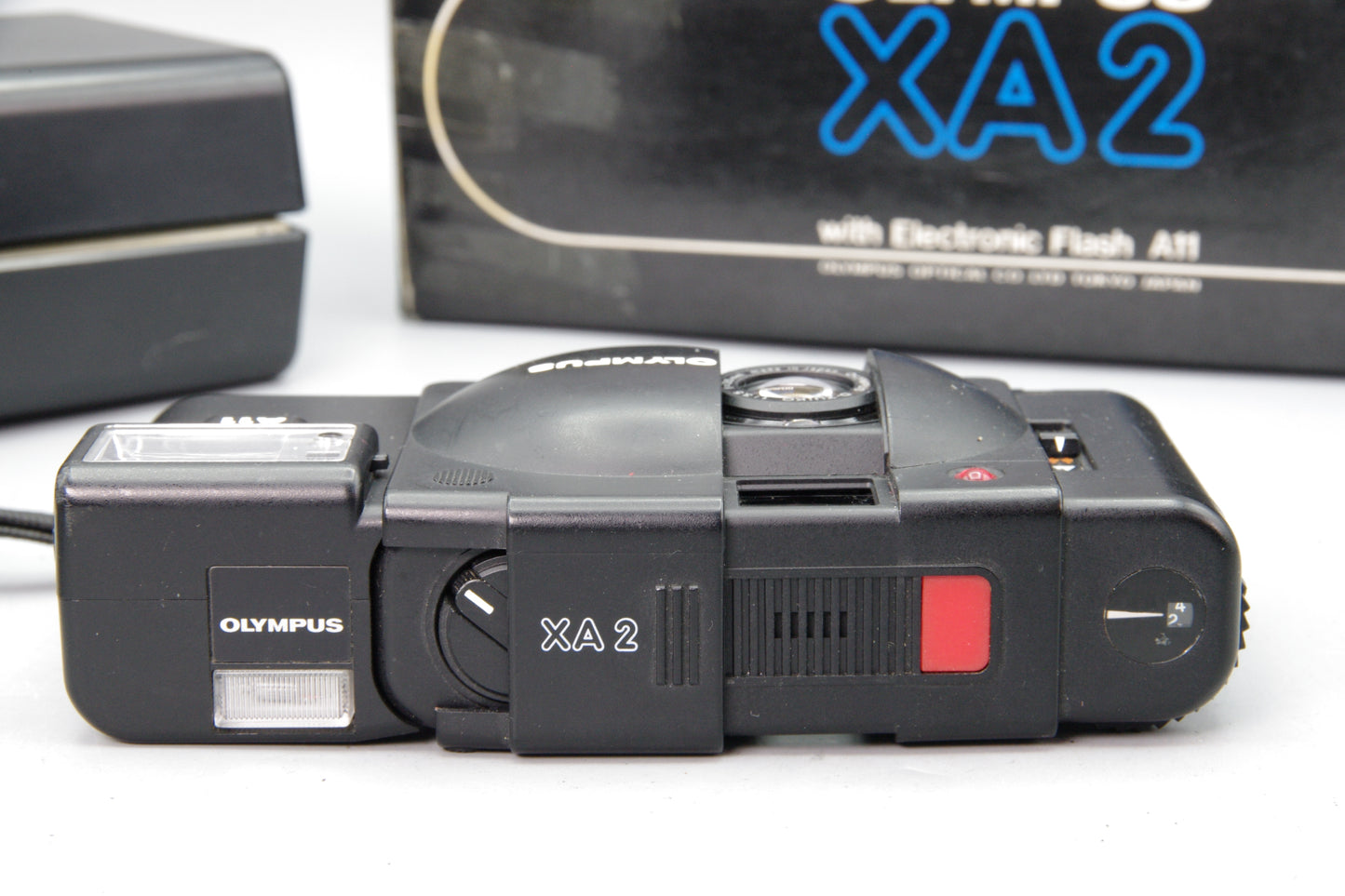 Olympus XA2 35mm Compact Film Camera with A11 Flash – Boxed & Tested