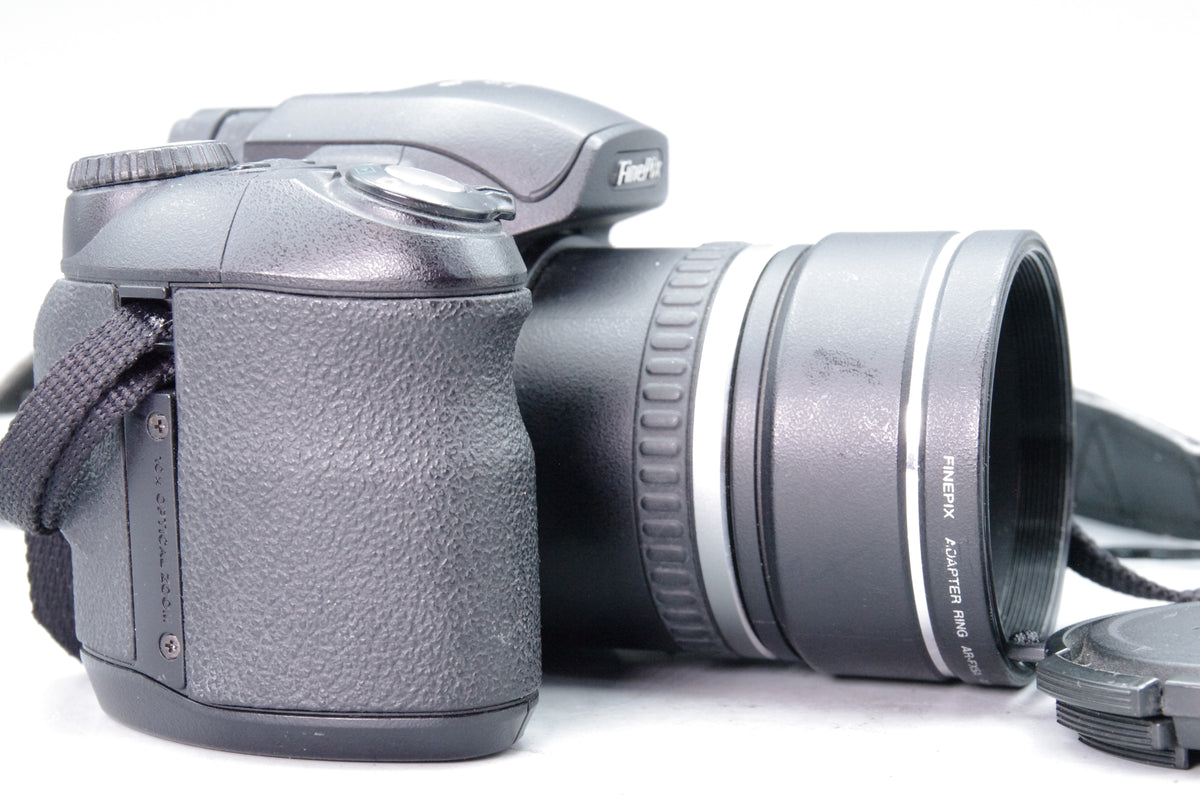 Fujifilm FinePix S5500 4.0MP Bridge Camera Fujinon 10x Optical Zoom Adapter Ring Strap Tested