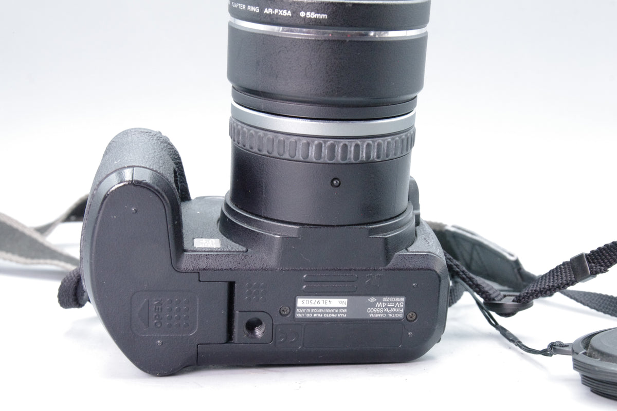 Fujifilm FinePix S5500 4.0MP Bridge Camera Fujinon 10x Optical Zoom Adapter Ring Strap Tested