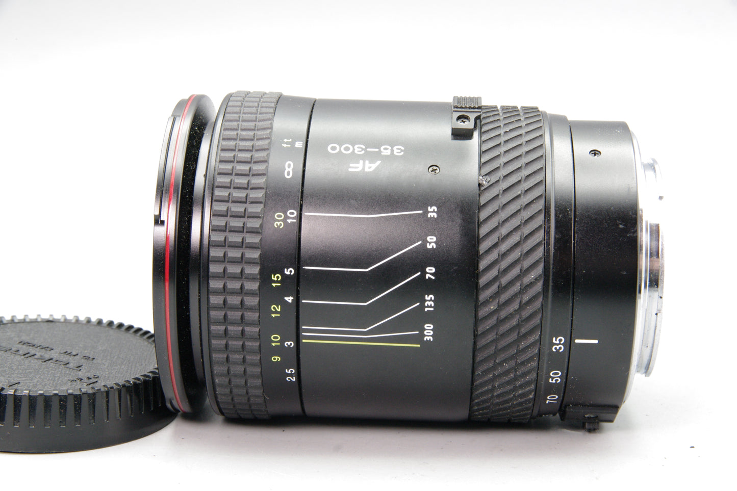 Tokina 35‑300mm F4.5‑6.7 Zoom Lens – Canon EF Mount – Very Good