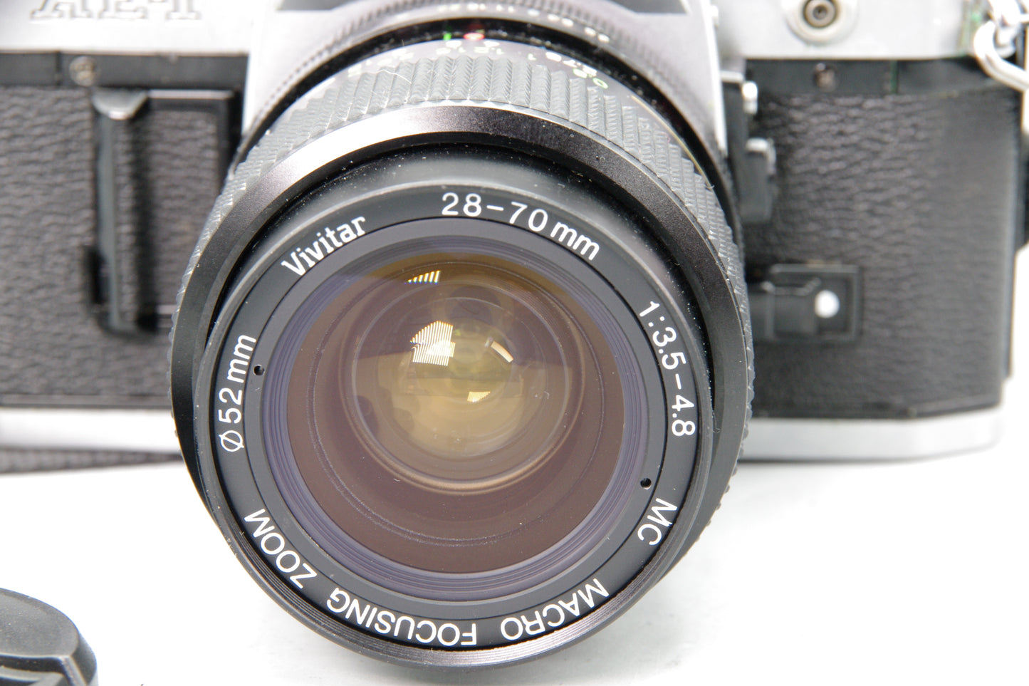 Canon AE‑1 35mm SLR + Vivitar 28‑70mm F3.5‑4.8 Lens – Very Good