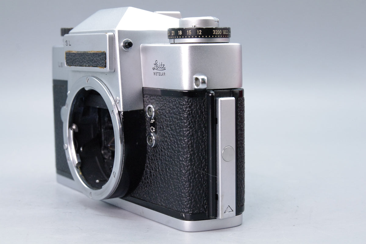 Leicaflex SL Silver Chrome 35mm SLR Camera Body Leitz Wetzlar 1968 - Serviced