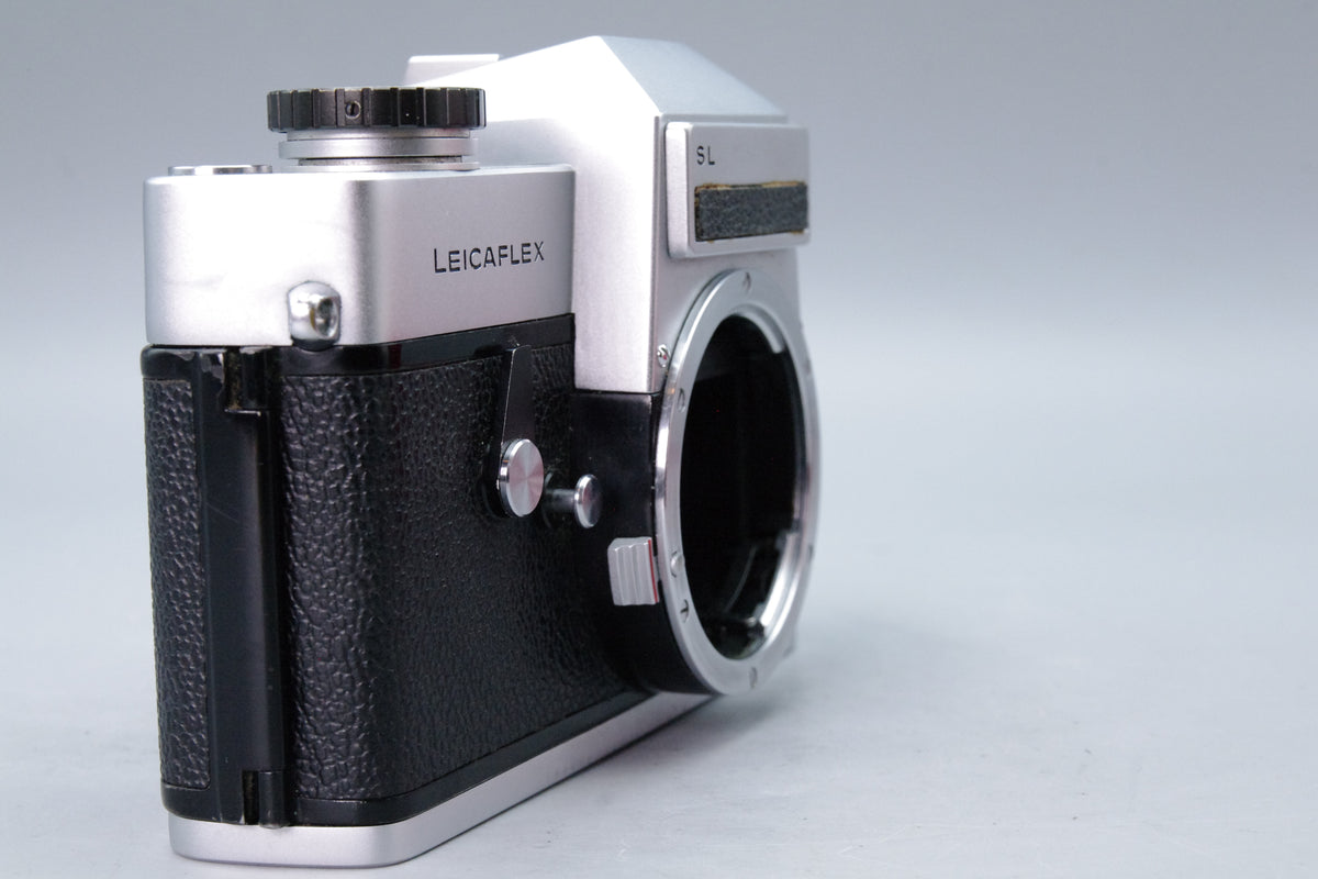 Leicaflex SL Silver Chrome 35mm SLR Camera Body Leitz Wetzlar 1968 - Serviced