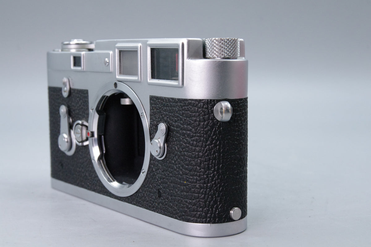 1960 Leica M3 Single Stroke Chrome 35mm Rangefinder Body Tested Excellent
