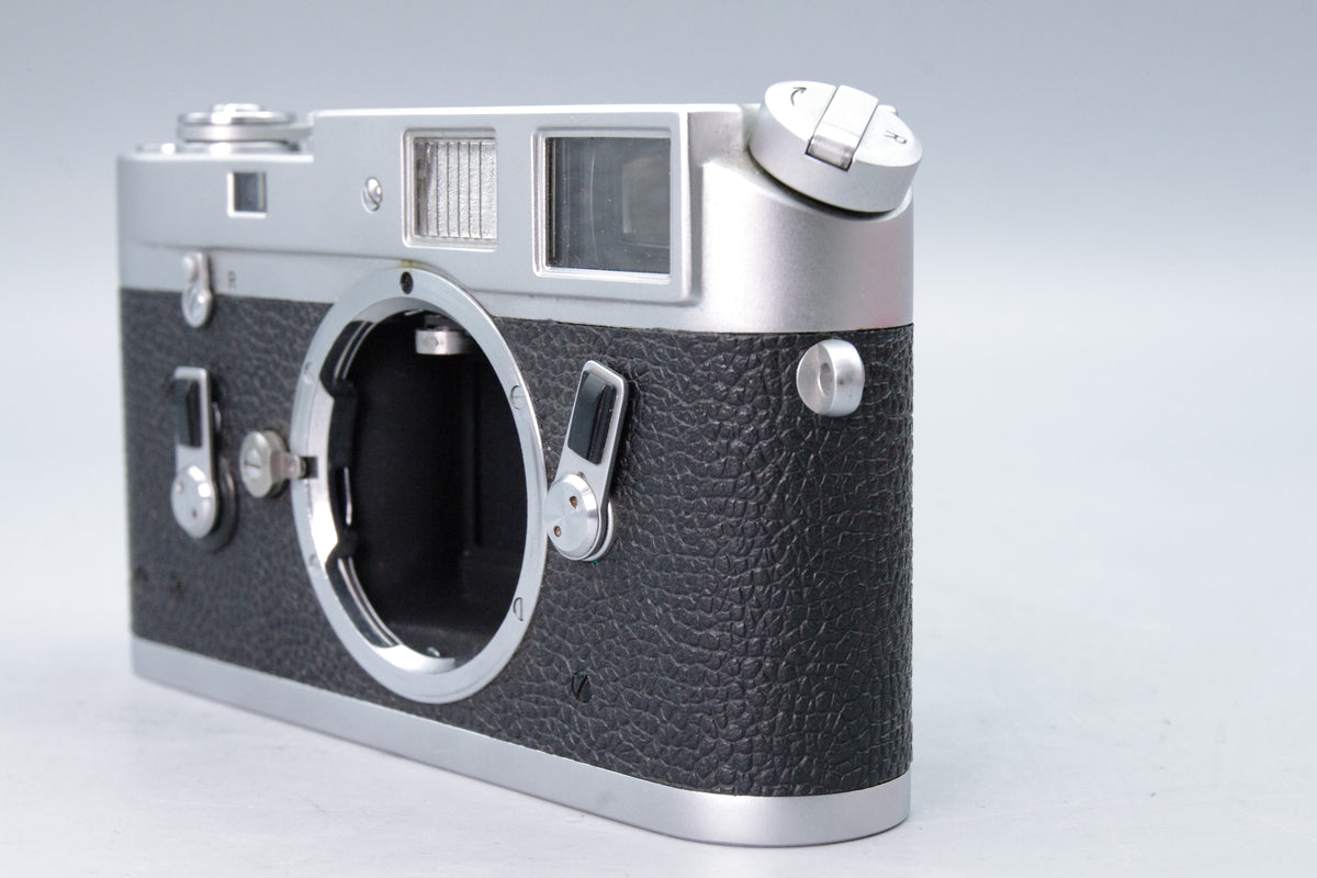 Leica M4 Silver Chrome 35mm Rangefinder Camera Body Ernst Leitz 1969 Tested
