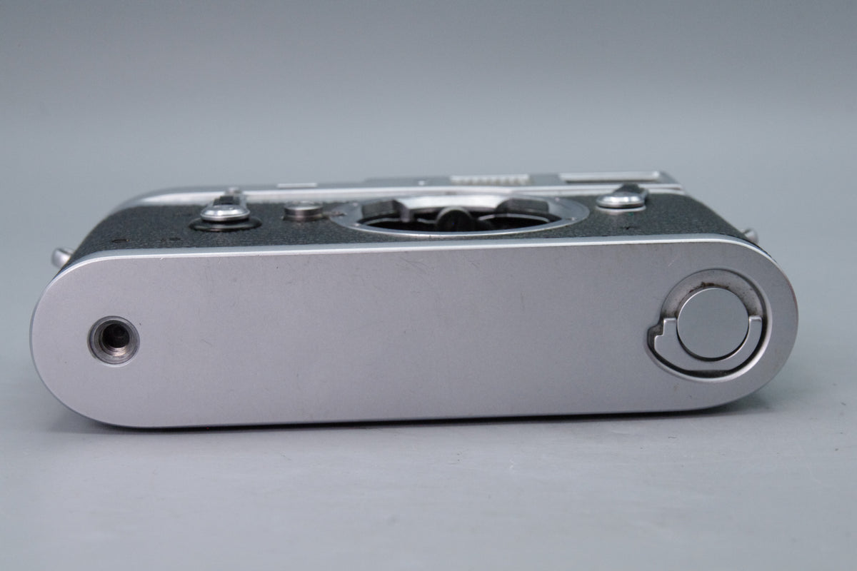 Leica M4 Silver Chrome 35mm Rangefinder Camera Body Ernst Leitz 1969 Tested