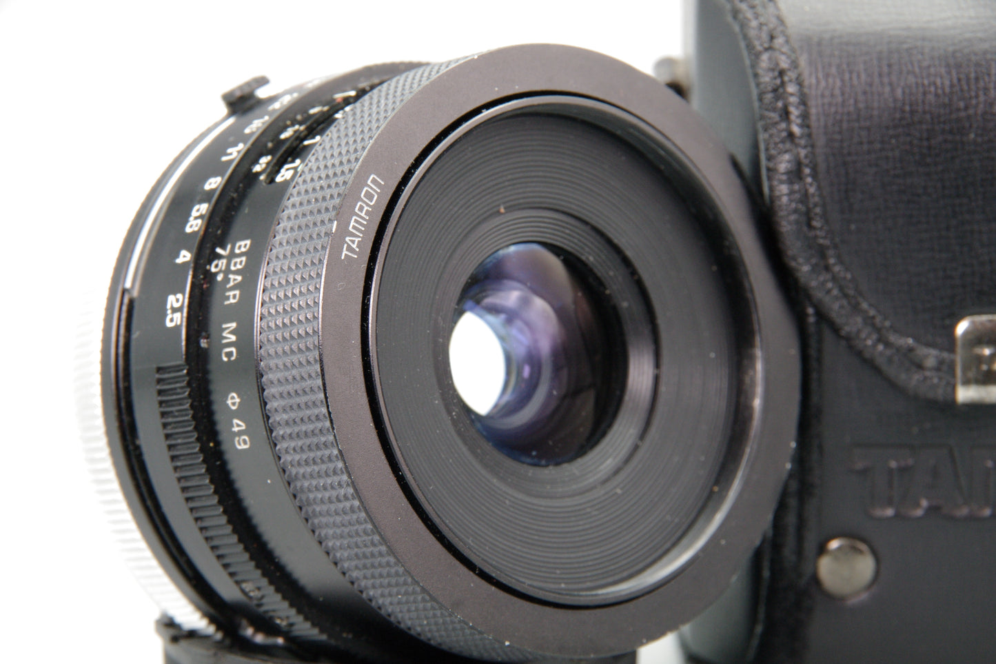 Tamron 28mm F2.5 BBAR Adaptall‑2 Lens – Canon FD Mount - Excellent