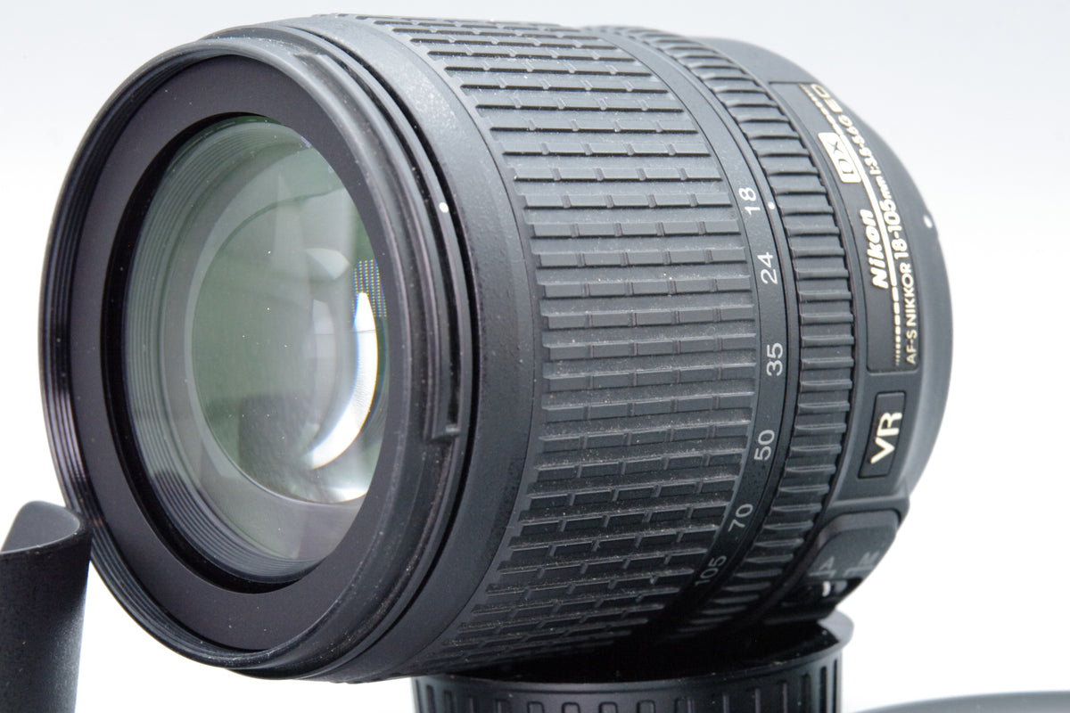 Nikon AF‑S DX 18–105mm f/3.5–5.6G ED VR  Lens – Excellent Condition