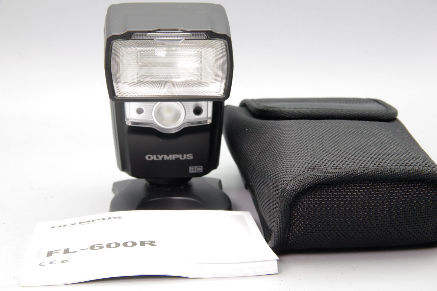 Olympus FL‑600R Flashgun for OM‑D / M4/3 – Mint Condition