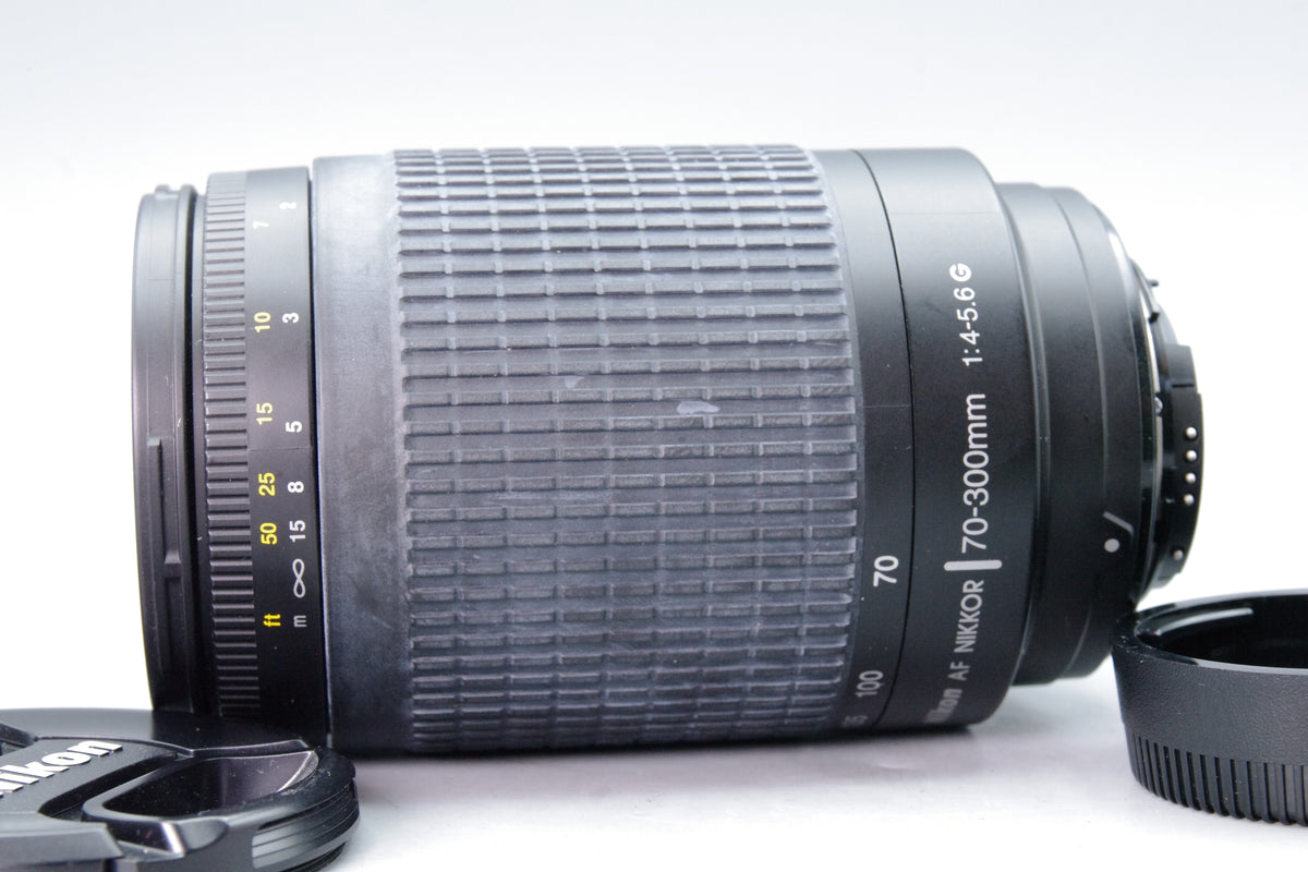 Nikon AF NIKKOR 70-300mm f4-5.6 G Telephoto Zoom Lens F Mount Caps Tested